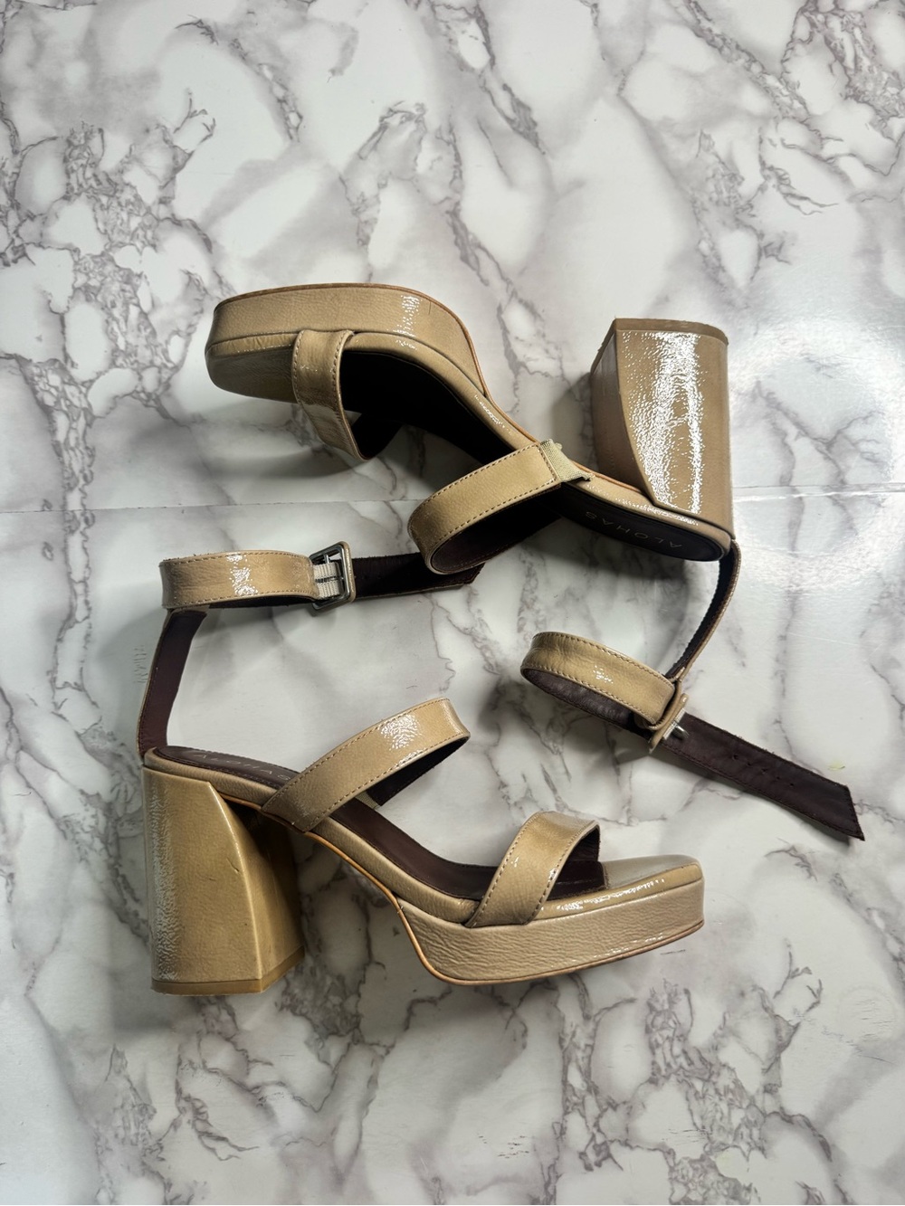 Alohas Heel Sandals